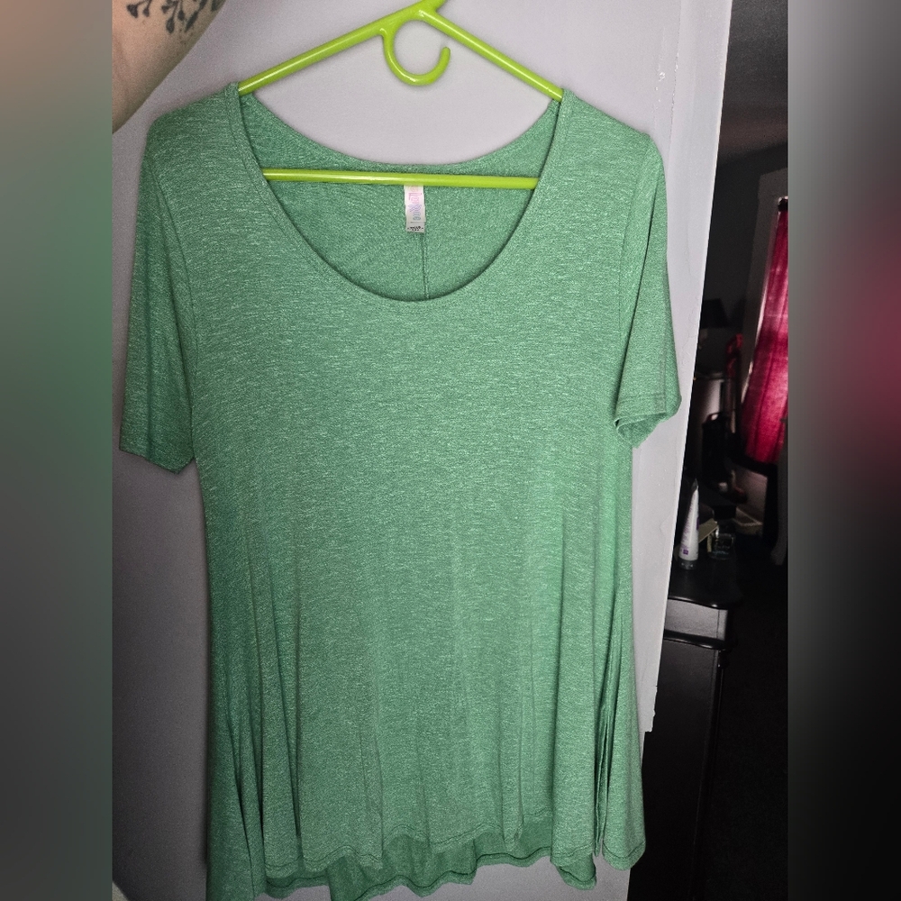 Women's Green Top